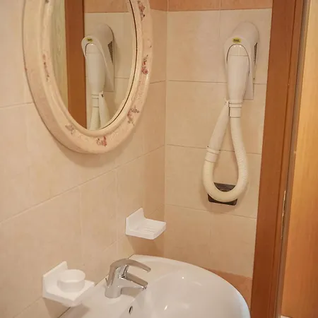 Maria - Myholidaylivigno * Livigno